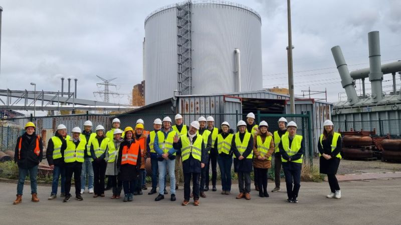 Group photo of the energy storage TCP delegates at Vattenfall in Berlin Reuter West